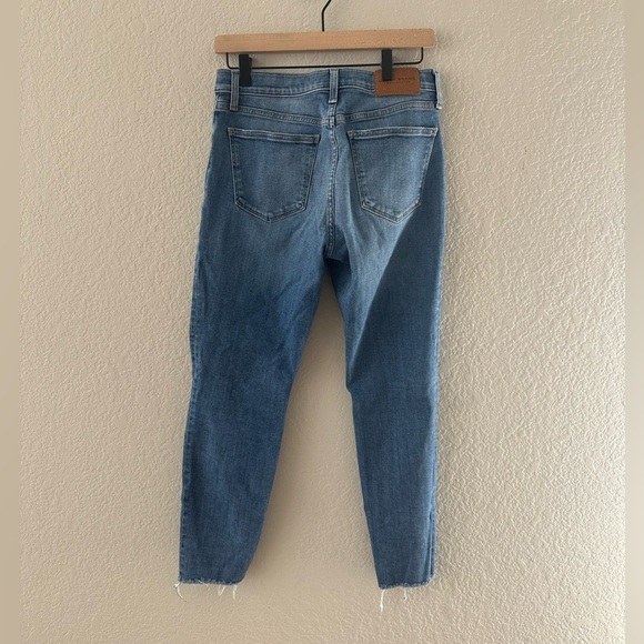 Lucky Brand Mid Rise Ava Skinny Ankle Distressed Jeans Size 8/29 - Picture 2 of 4